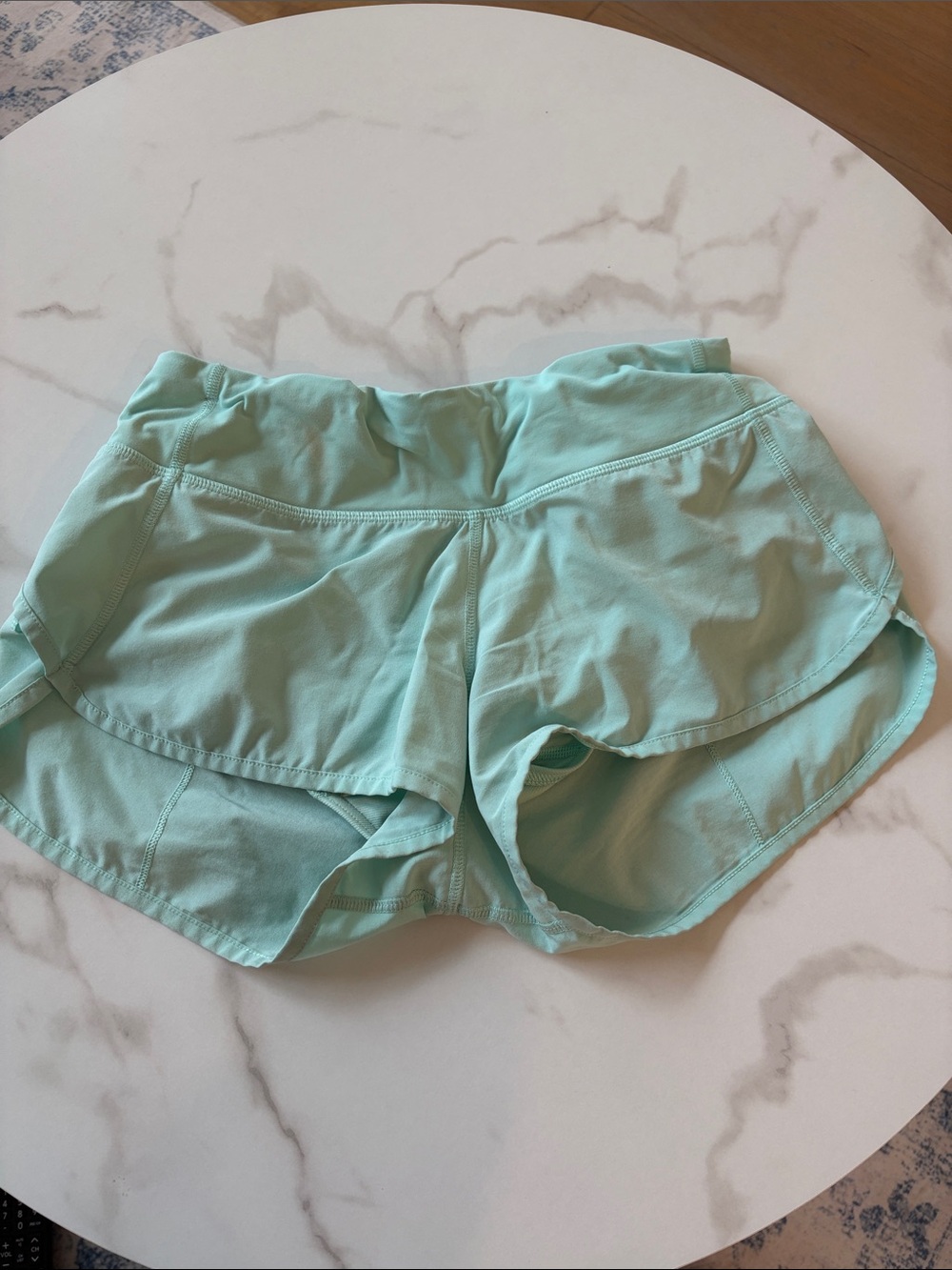 Lululemon Mint Speed Up Shorts 2.5 inseam